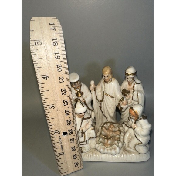 Vintage International Bazaar Nativity Scene Porcelain Gold Trim - Picture 12 of 16